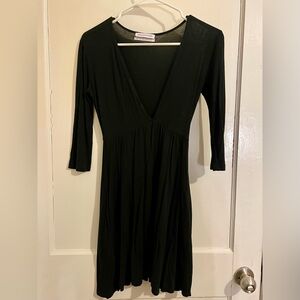 Urban Outfitters Plunge Neck 3/4 Sleeve Dark Green Dress With Pockets